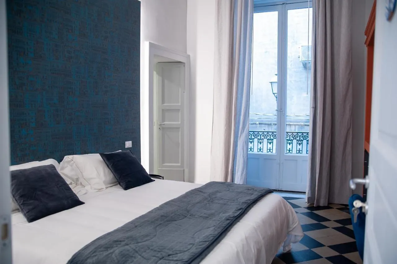 Bed & Breakfast Catarina Suites - Centro Storico CTA