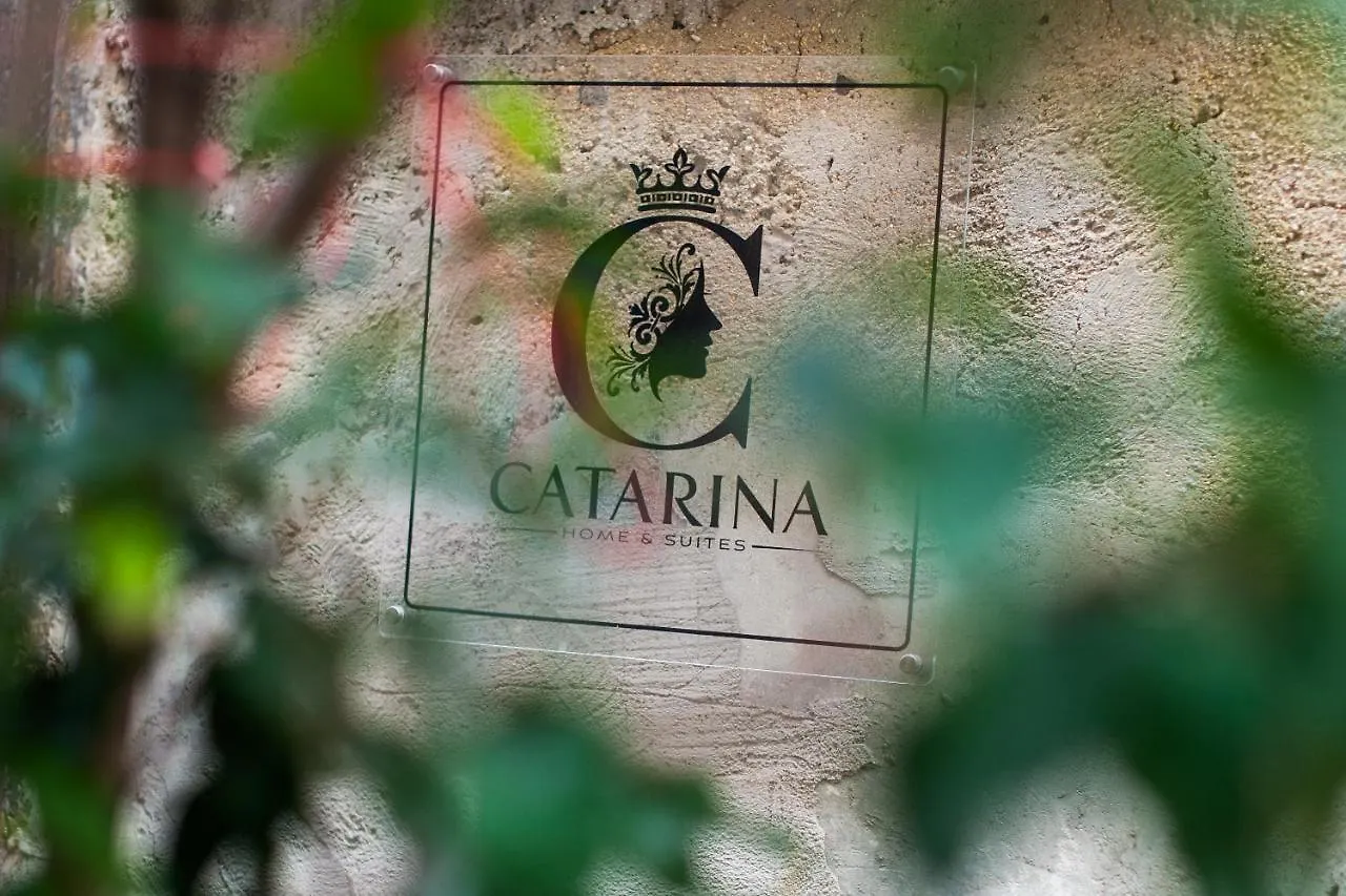 Bed & Breakfast Catarina Suites - Centro Storico CTA