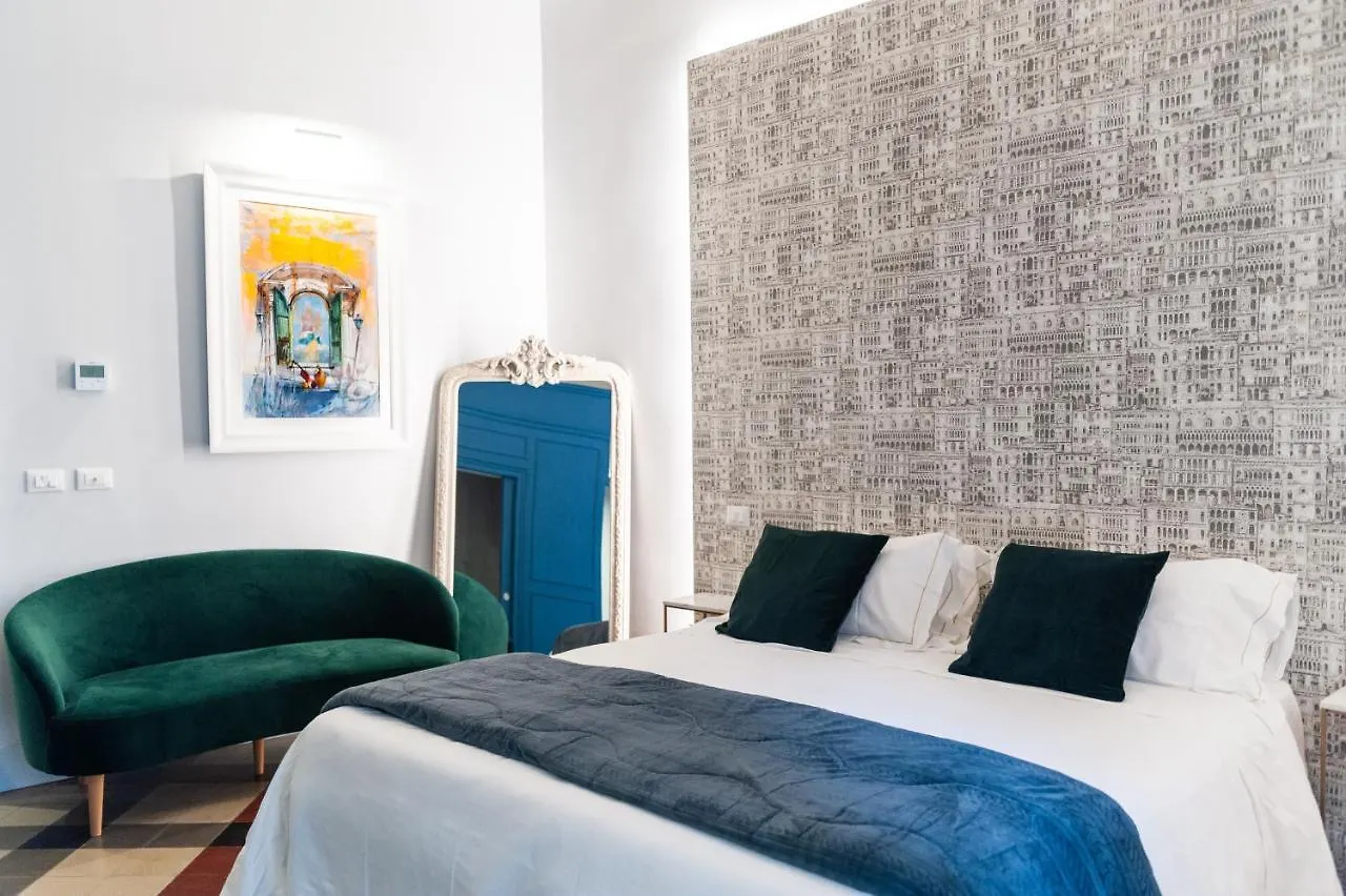 Catarina Suites - Centro Storico CTA 0*,